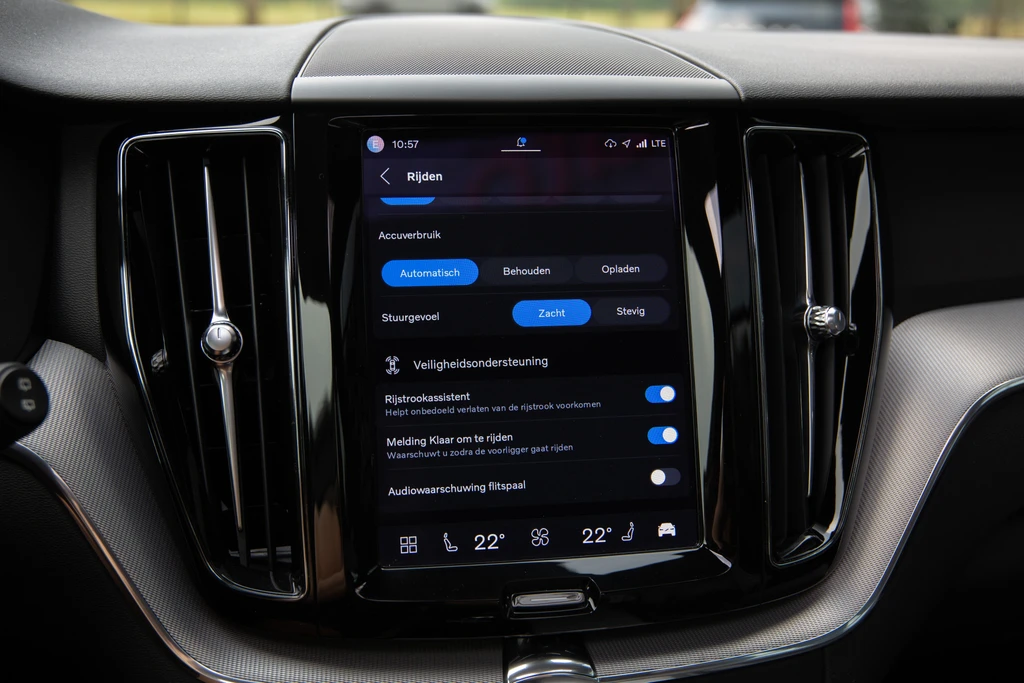 Volvo XC60 – foto 16