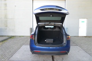 Tesla Model X – thumbnail 38
