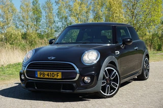 MINI Cooper – thumbnail 1