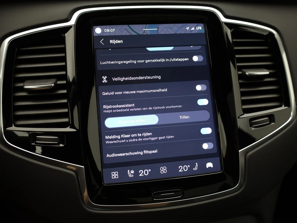 Volvo XC90 – foto 26