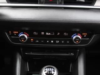 Mazda 6 – thumbnail 19