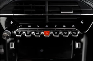 Peugeot 208 – thumbnail 23