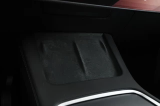 Tesla Model Y – thumbnail 32