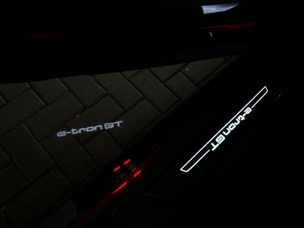 Audi e-tron GT – foto 25