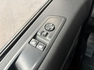 Opel Vivaro – thumbnail 14