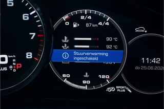 Porsche Cayenne – thumbnail 26