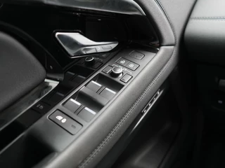 Land Rover Range Rover Evoque – thumbnail 39
