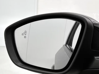 Peugeot 208 – thumbnail 25
