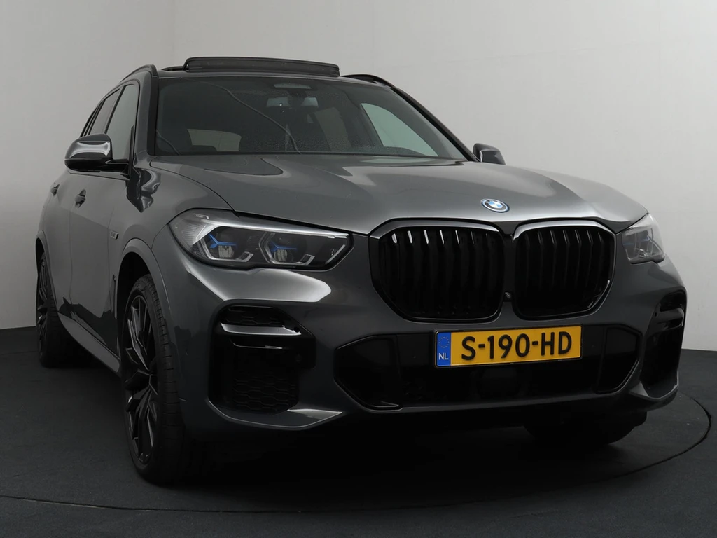 BMW X5 – foto 6