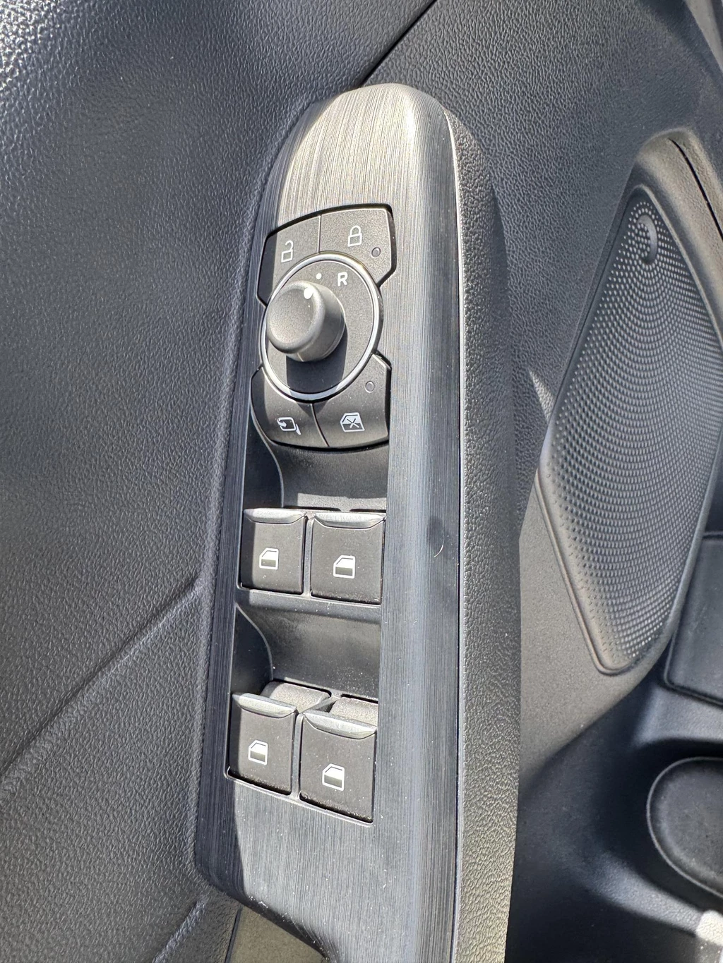 Ford Kuga – foto 17