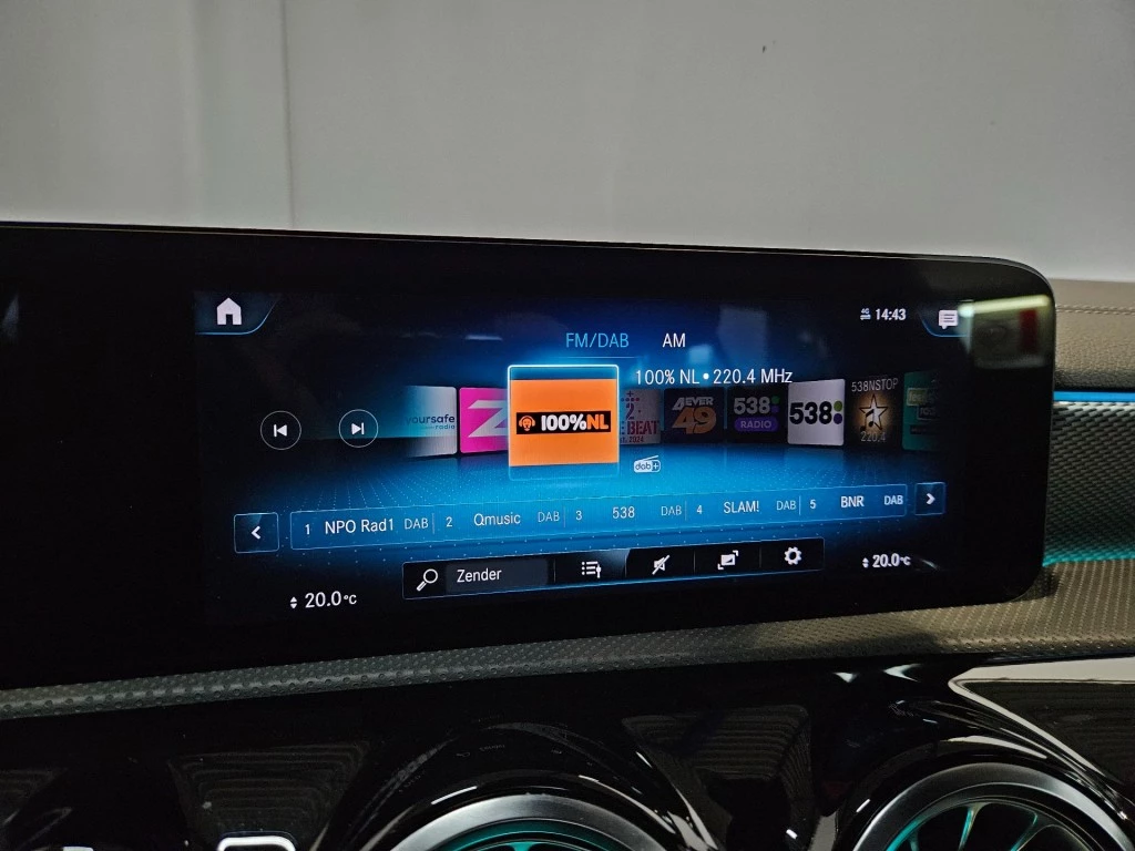 Mercedes-Benz CLA – foto 40