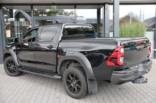 Toyota Hilux – thumbnail 3