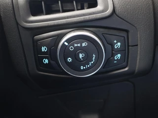 Ford Focus – thumbnail 25