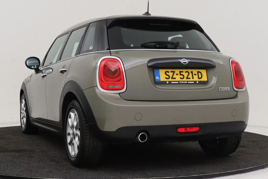 MINI 5-deurs – foto 5