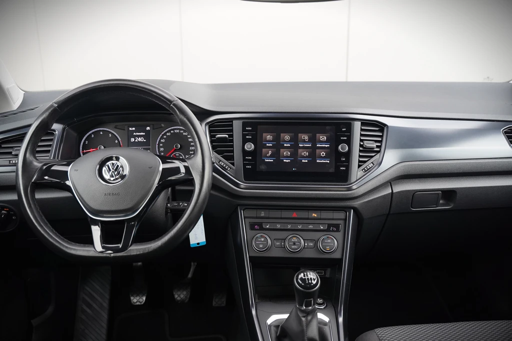 Volkswagen T-Roc – foto 33