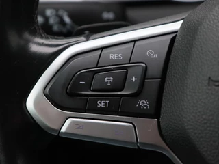 Volkswagen Passat – thumbnail 21