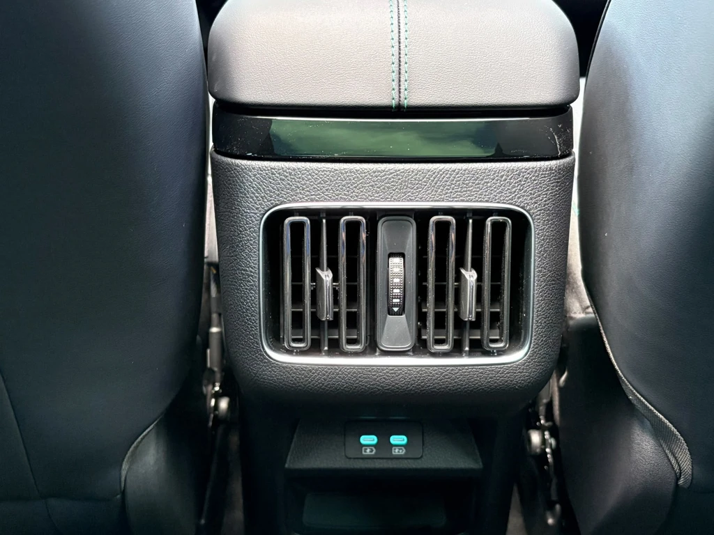 BYD SEAL U – foto 28