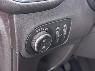 Opel Crossland X – thumbnail 33