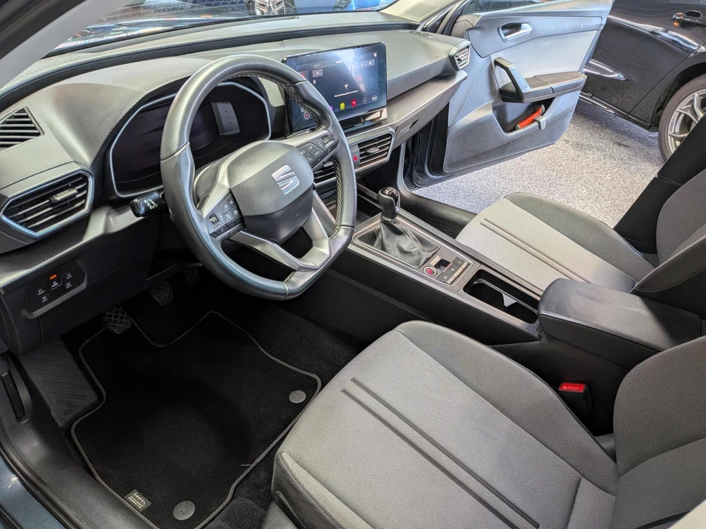 SEAT Leon – foto 9