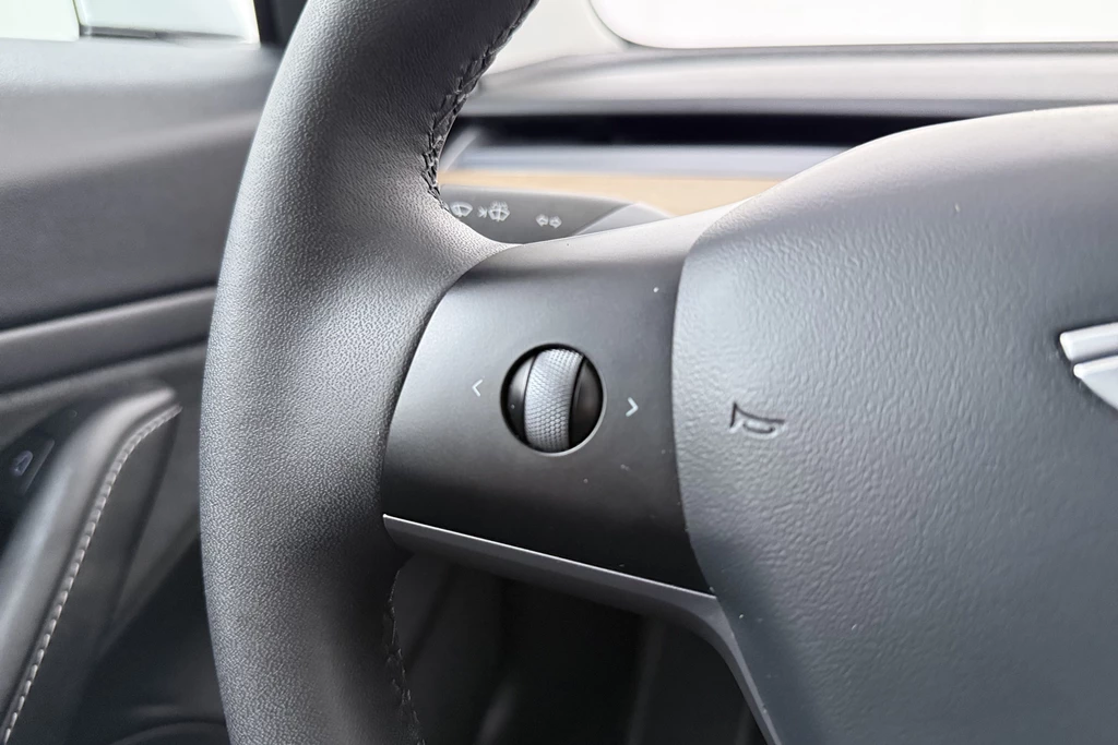 Tesla Model 3 – foto 17