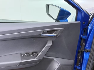 SEAT Arona – thumbnail 32