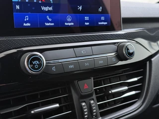 Ford Kuga – thumbnail 21