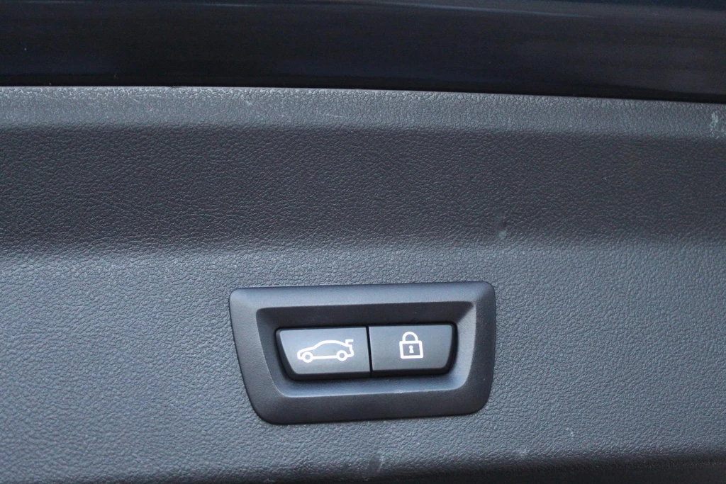 BMW iX3 – foto 36