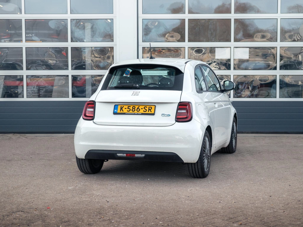 Fiat 500e – foto 7