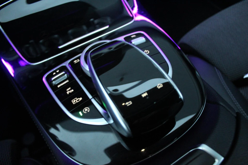 Mercedes-Benz E-Klasse – foto 29
