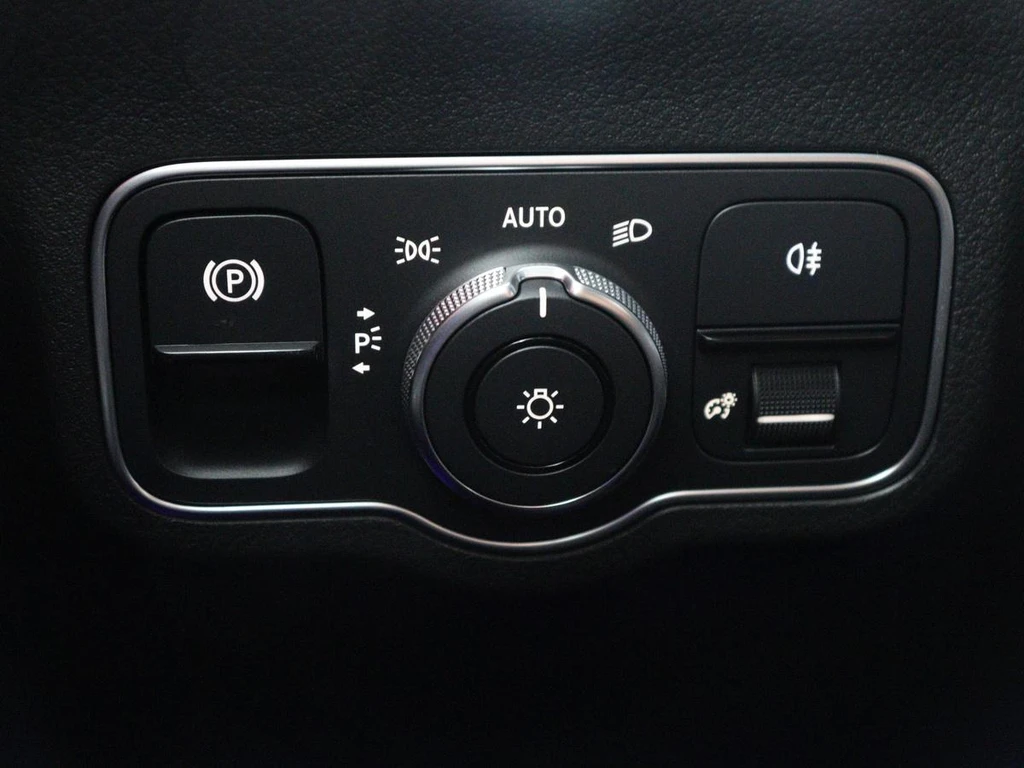 Mercedes-Benz GLA – foto 39