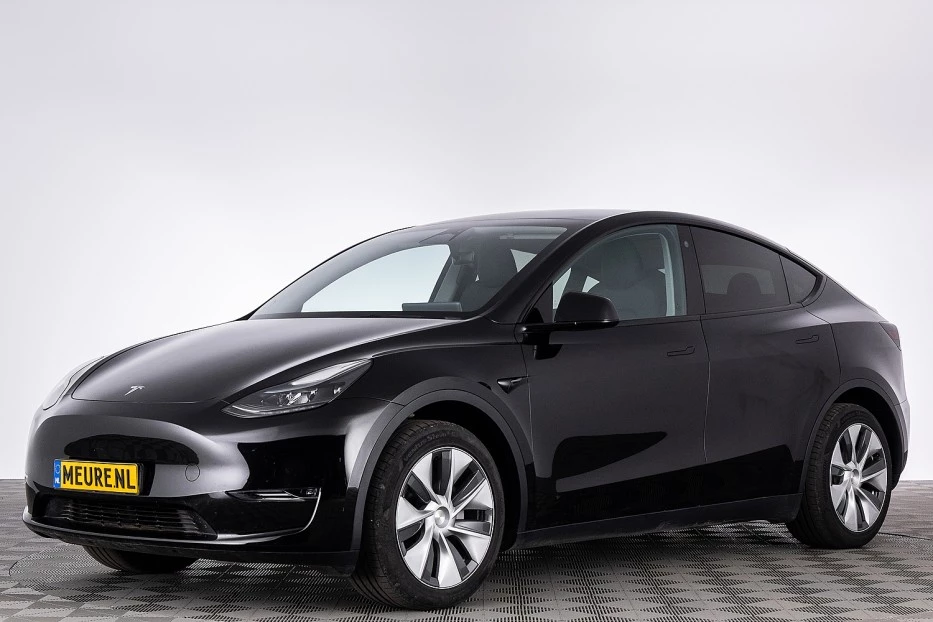 Tesla Model Y – foto 1