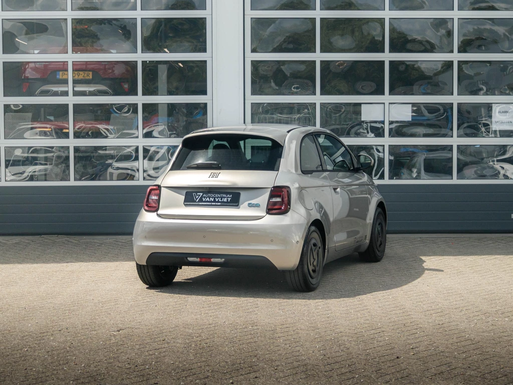 Fiat 500e – foto 7