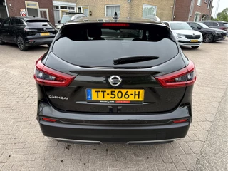 Nissan QASHQAI – thumbnail 3