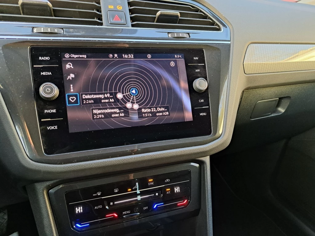 Volkswagen Tiguan – foto 16