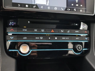 Jaguar F-PACE – thumbnail 58