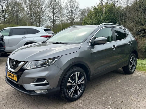 Nissan Qashqai 1.3 DIG-T Design Edition | 75.000 km | Panoramadak | Navigatie |