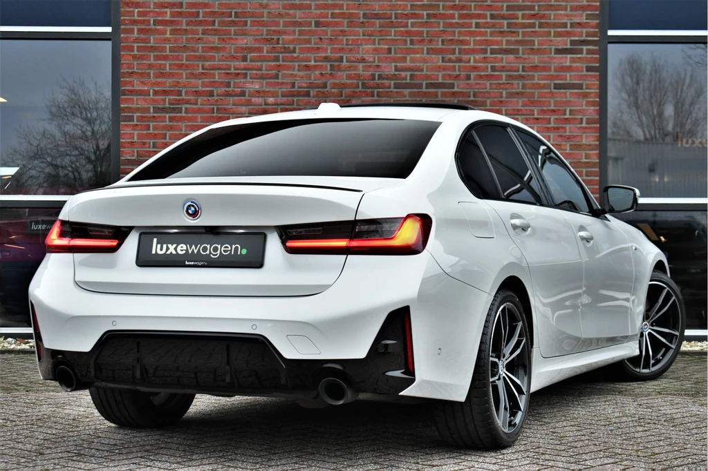 BMW 3 Serie – foto 13