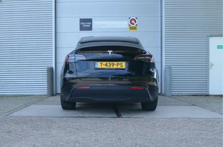 Tesla Model Y – thumbnail 2