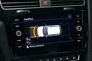 Volkswagen Golf – thumbnail 13