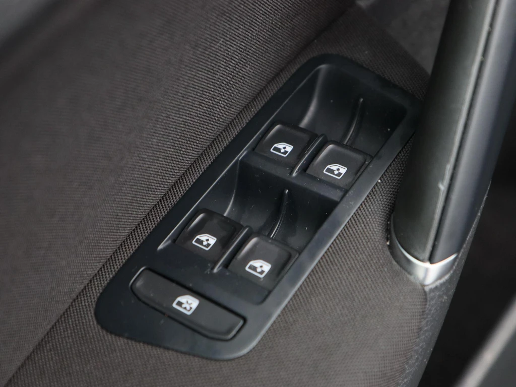Volkswagen e-Golf – foto 20