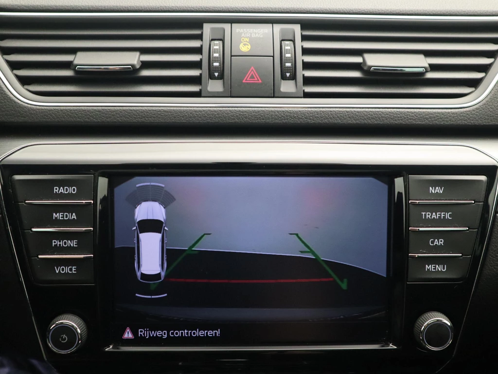 Škoda Superb – foto 16