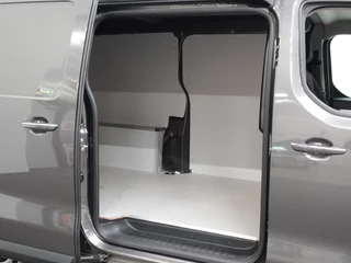 Opel Vivaro – thumbnail 38