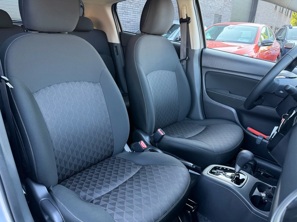 Mitsubishi Space Star – foto 35