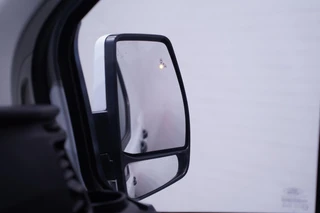 Ford Transit Custom – thumbnail 21