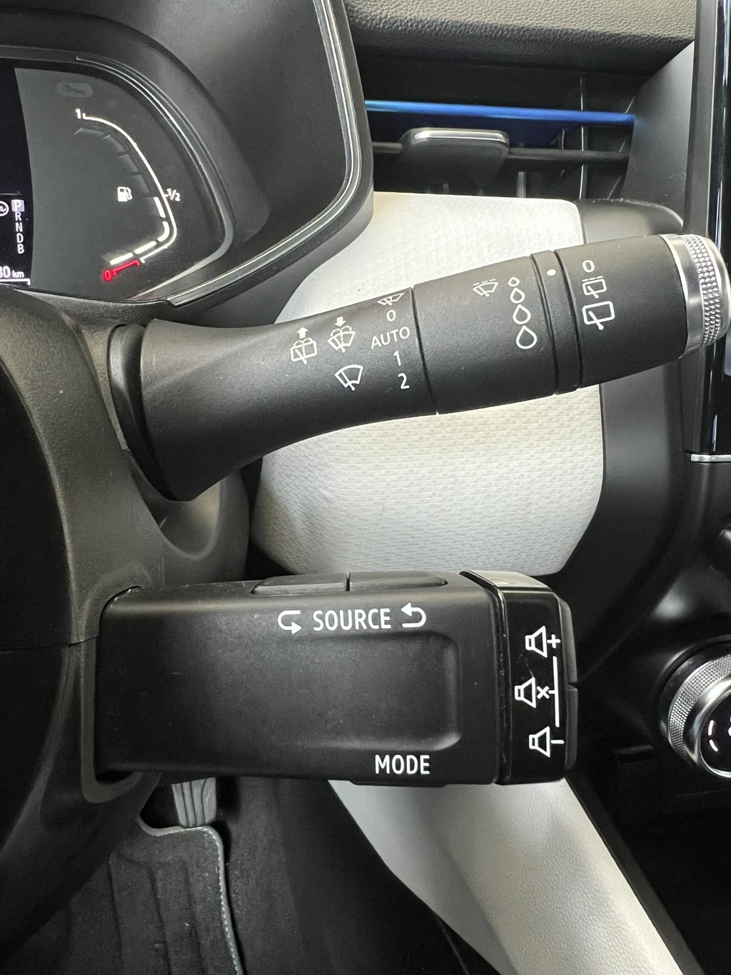 Renault Clio – foto 25