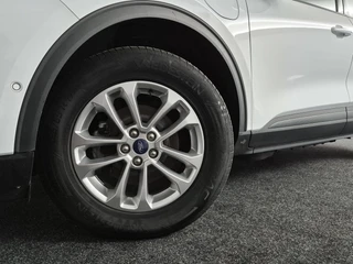 Ford Kuga – thumbnail 41