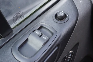 Ford Transit Custom – thumbnail 16