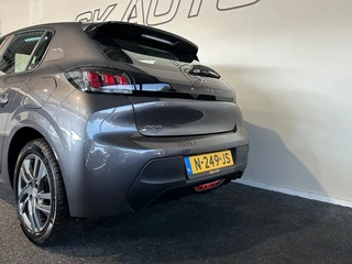 Peugeot 208 – thumbnail 8