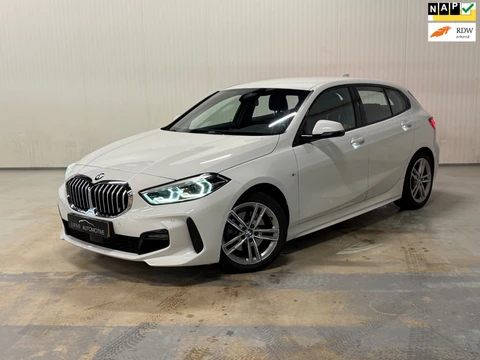 BMW 1-serie 118i Executive Edition | NAP | M-SPORT | SHADOW LINE | VIRTUAL DASH