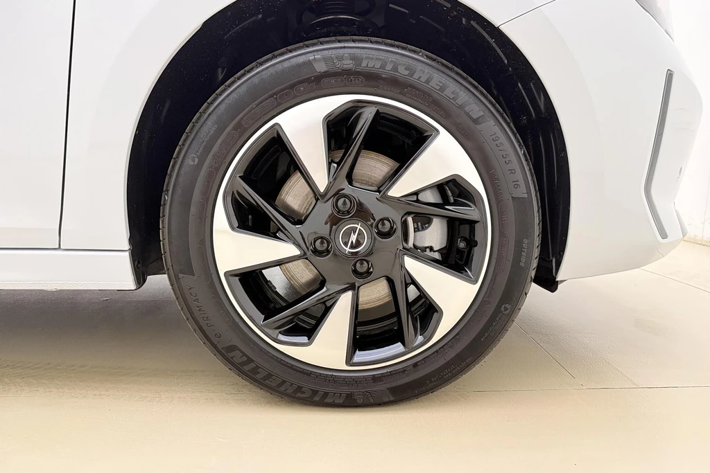 Opel Corsa-e – foto 15
